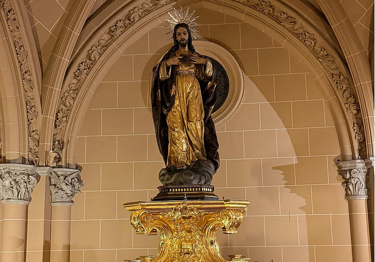 La imagen del Sagrado Corazón de Jesús volverá a procesionar e irá acompañada de la del Padre Arnaiz