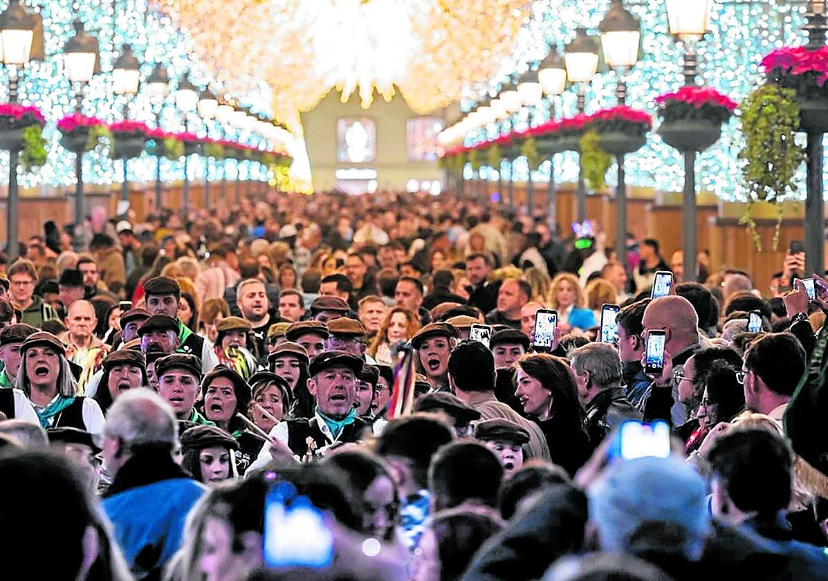 Felicidades, Málaga