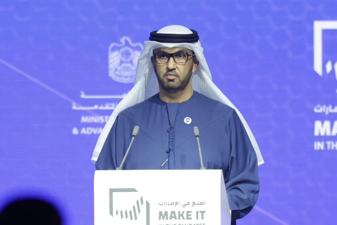Abu Dabi da otro salto en renovables en España y paga 150 millones a Repsol por eólicas y fotovoltaicas