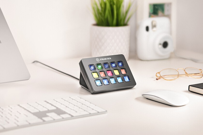 El Stream Deck no es solo cosa de streamers: te puede ahorrar mucho tiempo a diario (y ahora sale más barato)