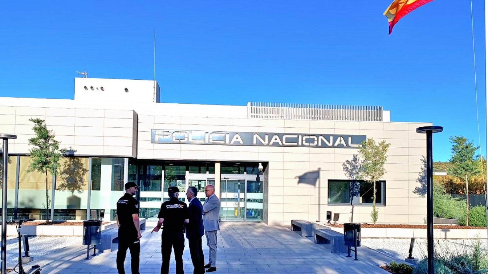 Varios policías heridos al detener a un fugitivo en Puertollano: los vecinos han intentado impedir el arresto