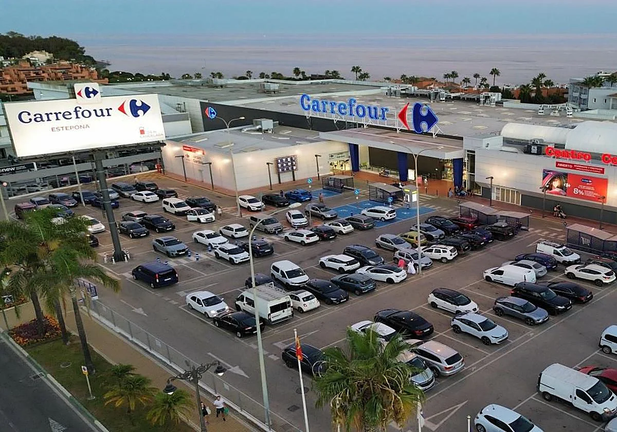 Costasol de Hipermercados: 40 años de compromiso, seriedad, capacidad de adaptación y esfuerzo constante por mejorar