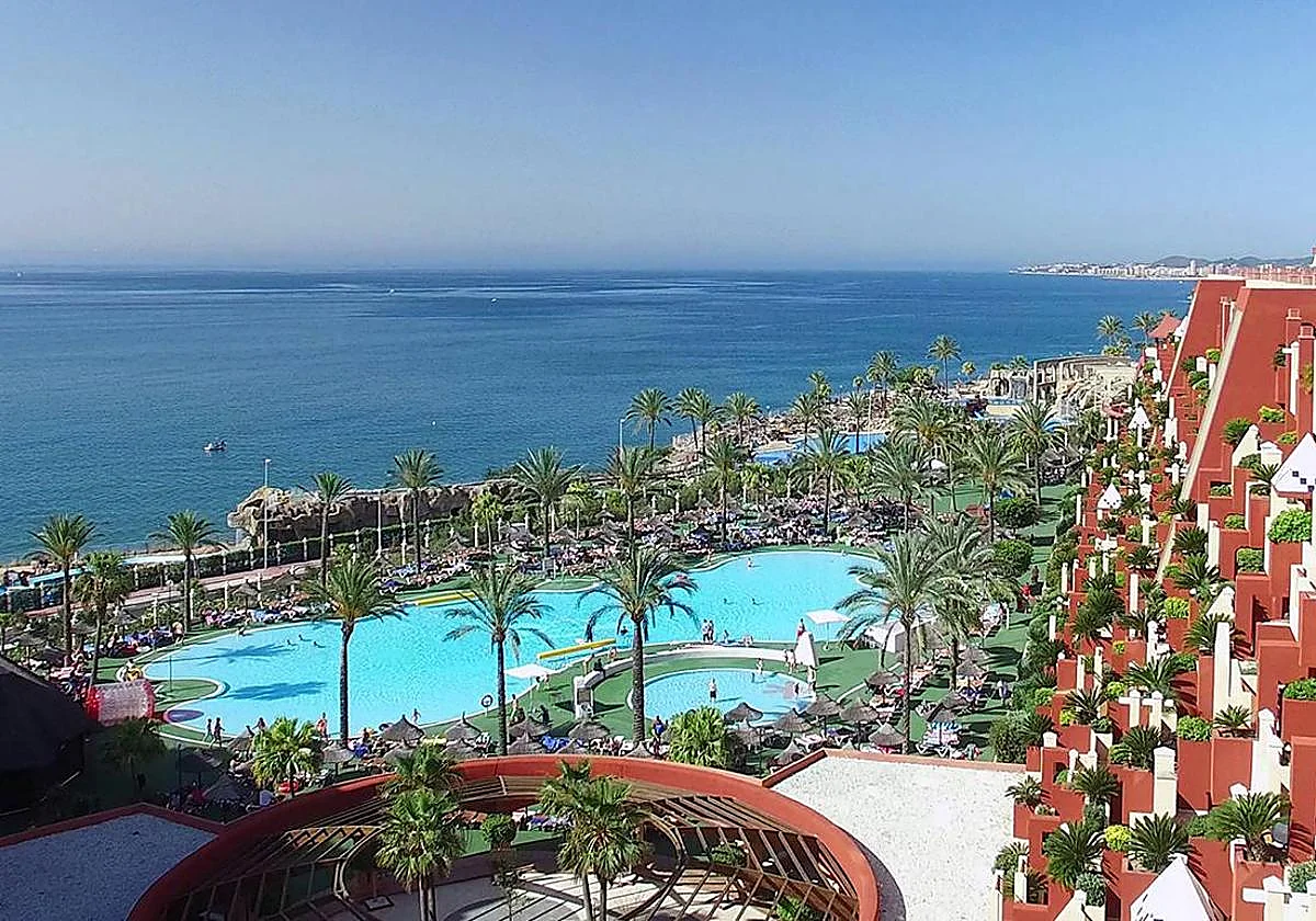 British parents get suspended jail sentence after abandoning three kids at Costa del Sol hotel