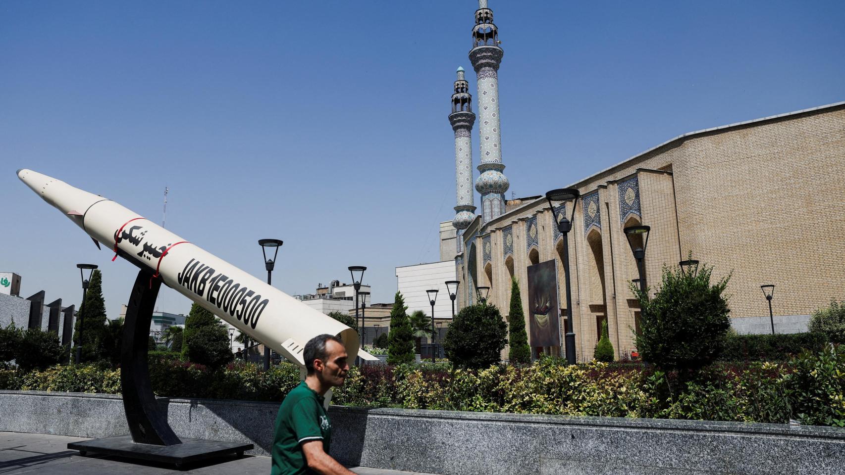 Irán frena el optimismo de Pakistán sobre una firma de paz inminente y pide cautela: "No será este domingo"