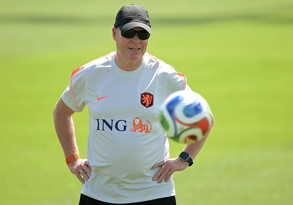 Ronald Koeman: «Ser seleccionador es el mejor trabajo para compatibilizarlo con el cáncer de mi mujer»
