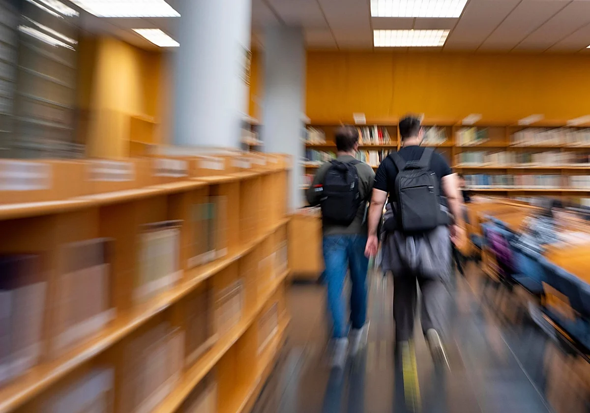 De niños sobreprotegidos a universitarios exigentes: «Vienen con muchas leyes»