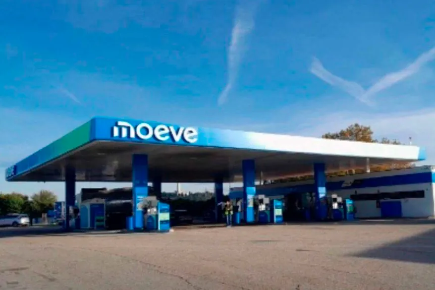 Moeve transforma en un año la imagen de un tercio de su red de estaciones