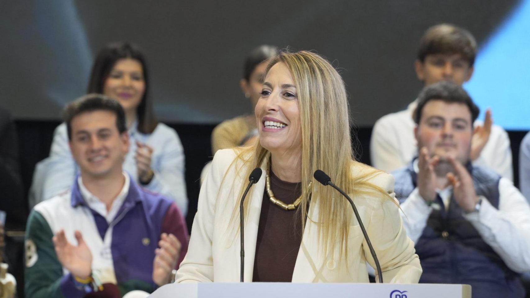 Resultados Elecciones Extremadura 2025 | Pedro Sánchez lleva al desastre al PSOE según los sondeos de las elecciones extremeñas