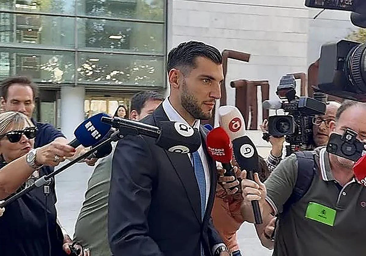 Footballer Rafa Mir sentenced to eight and a half years for sexual assault