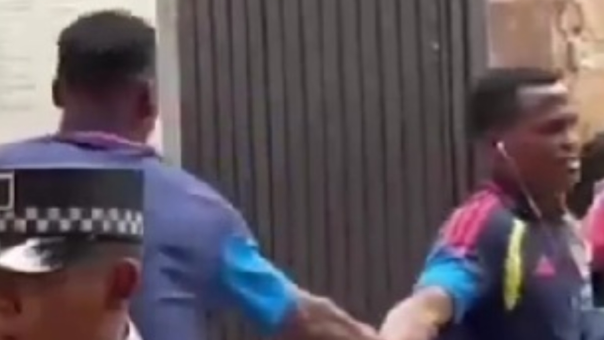 Yerry Mina y Jhon Arias: el incómodo momento que se volvió viral en Selección Colombia