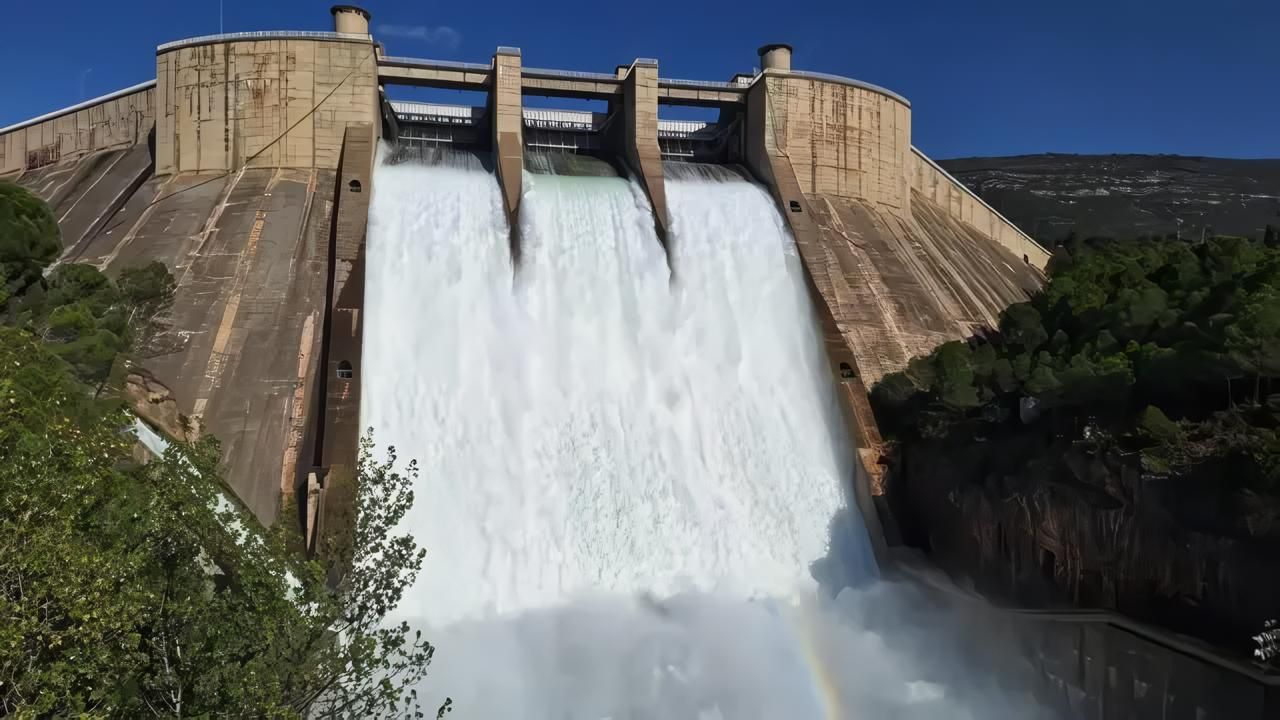 La ONU avisa a España: la inteligencia artificial también consume agua, tierra y energía en plena crisis climática