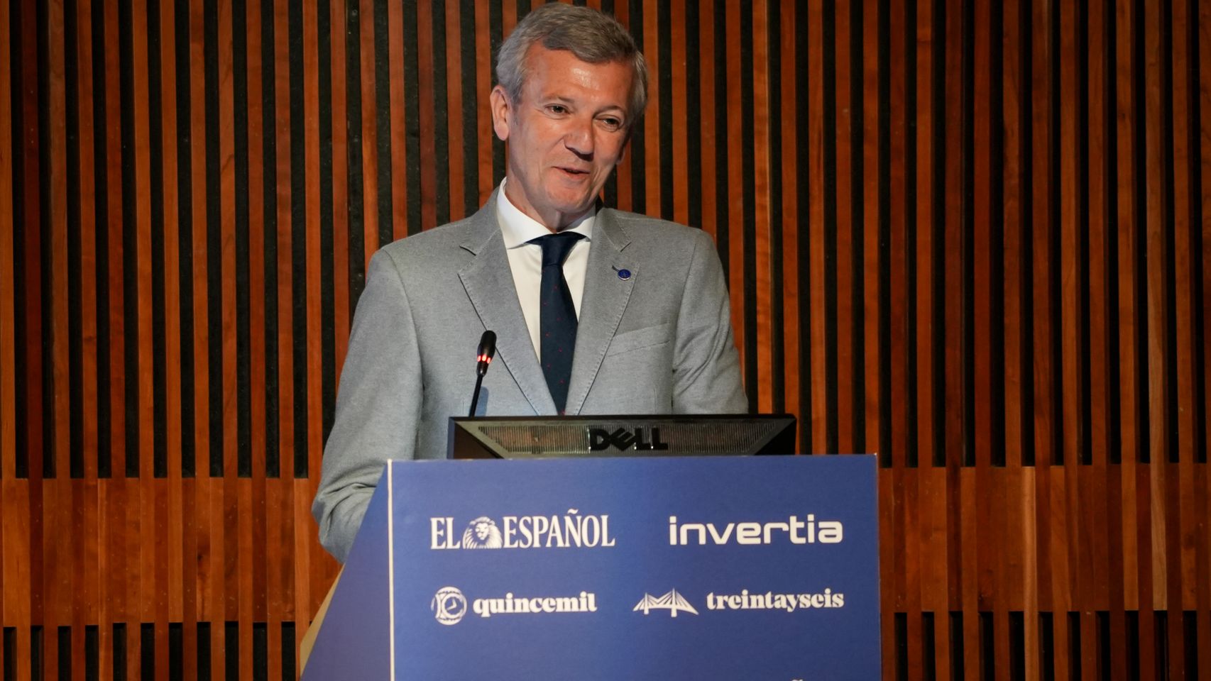 Alfonso Rueda: "Galicia está cambiando porque tenemos un clima diferente, de diálogo y ambición por crecer y hacer cosas nuevas"