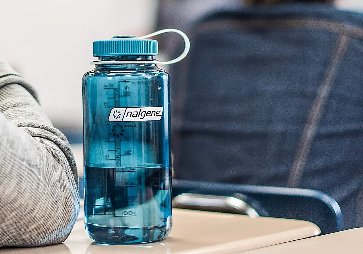 Analizamos la botella de agua Nalgene para hidratarte vayas donde vayas