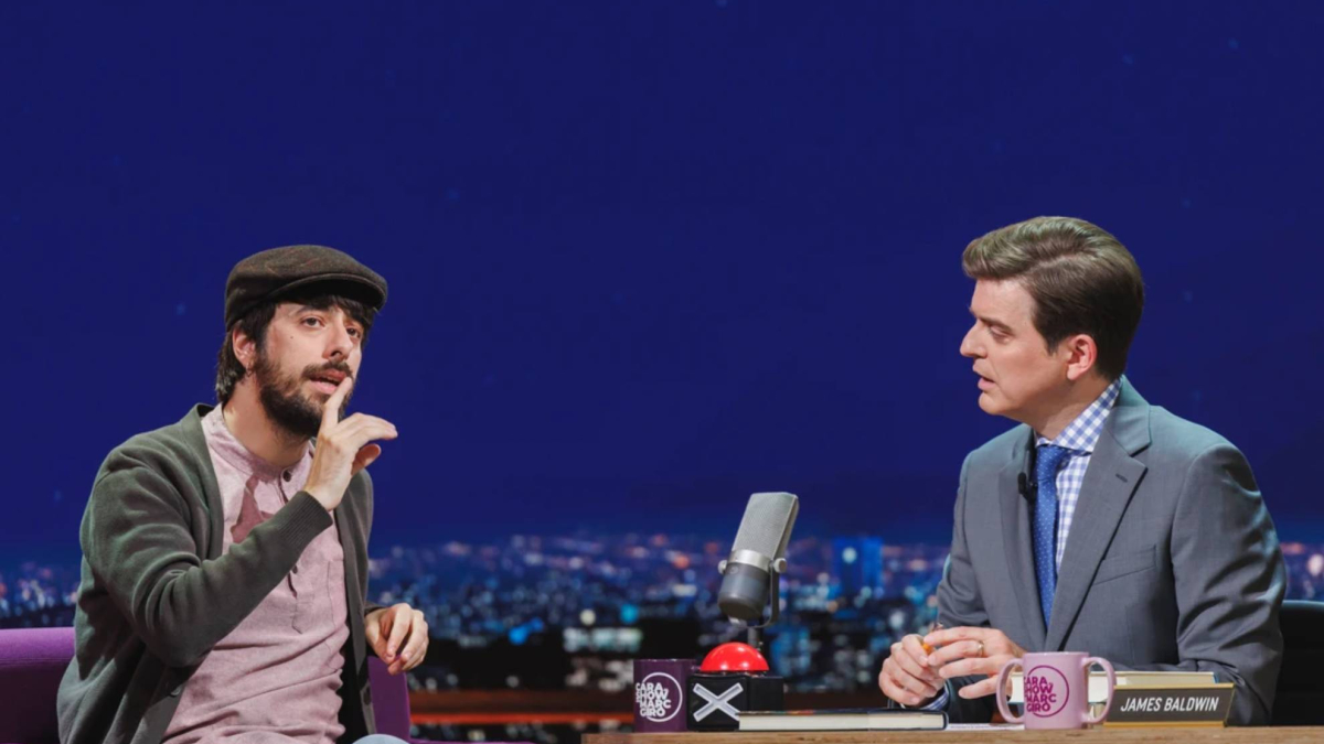 Marc Giró advierte a David Uclés por sus desmayos: "Los fachas te lo empezarán a hacer"