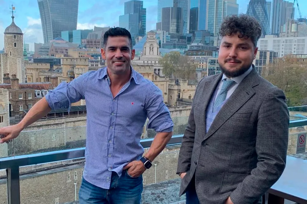 Una empresa española lleva sus planetarios móviles a Reino Unido