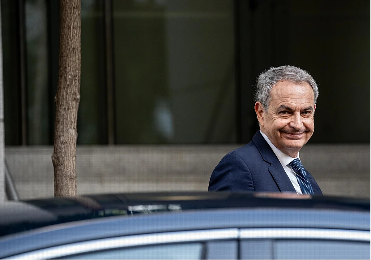 Zapatero niega ante el juez que influyera o cobrara por el rescate de Plus Ultra
